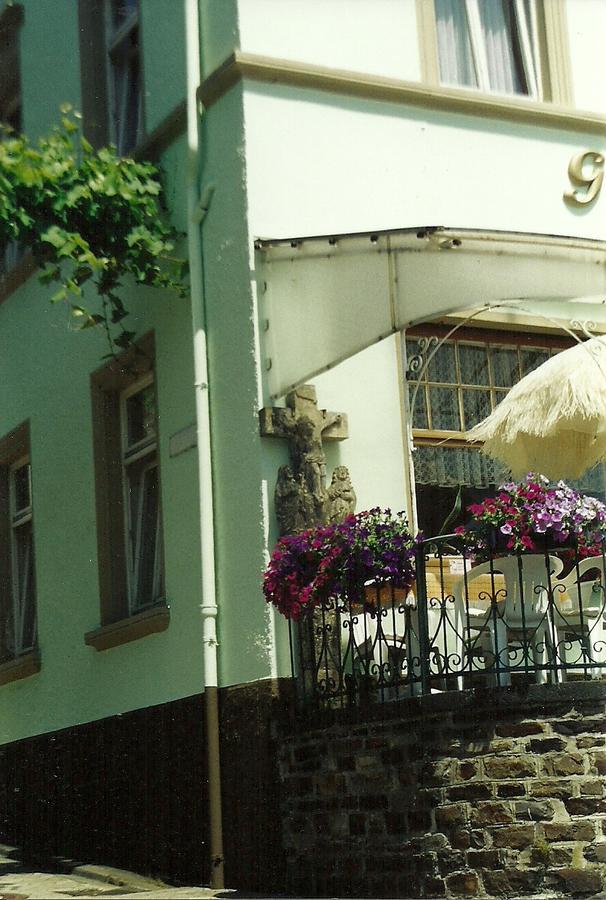 Hatzenport Gasthaus Zur Traube מראה חיצוני תמונה