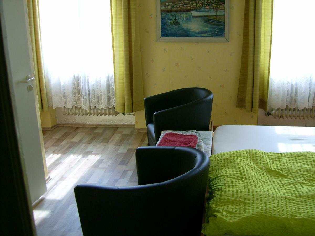Hatzenport Gasthaus Zur Traube מראה חיצוני תמונה