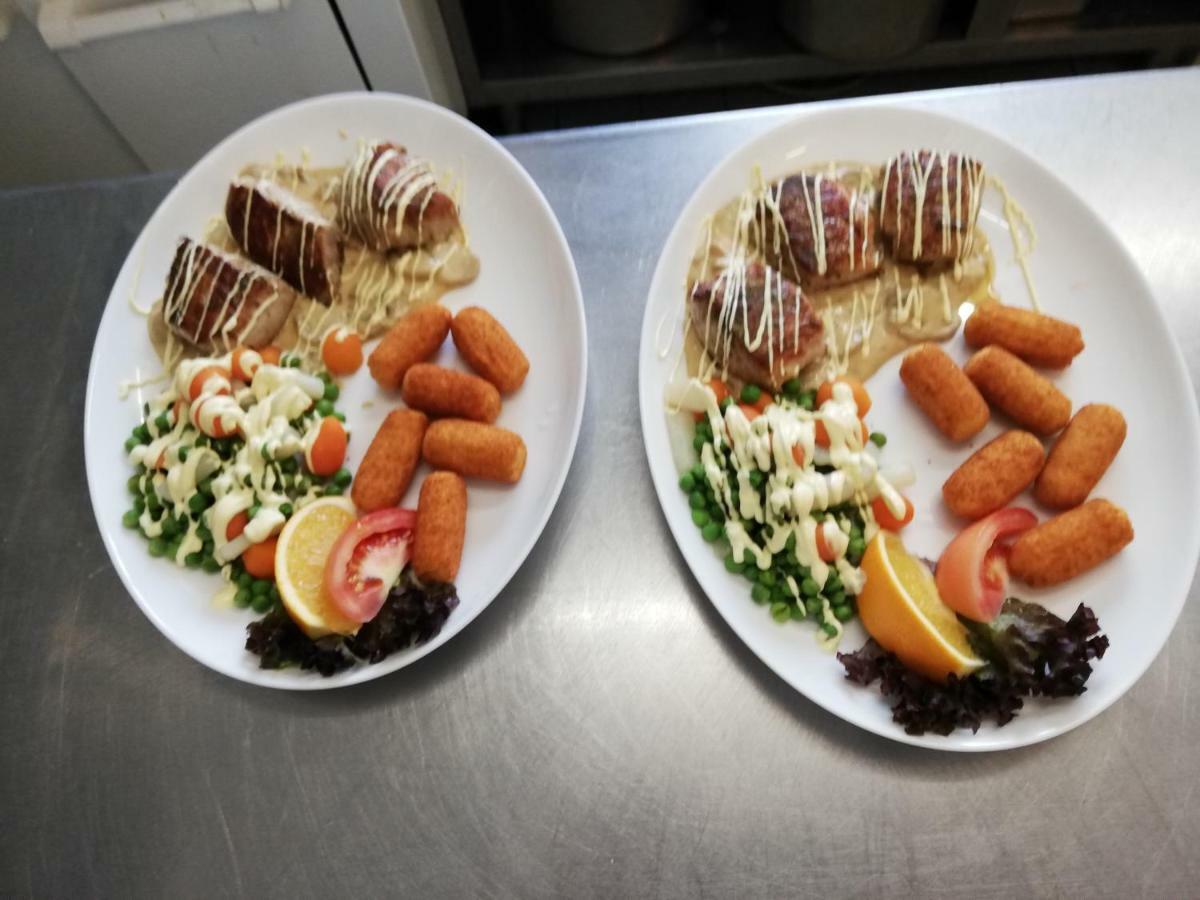Hatzenport Gasthaus Zur Traube מראה חיצוני תמונה