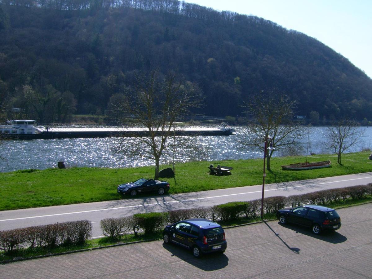Hatzenport Gasthaus Zur Traube מראה חיצוני תמונה