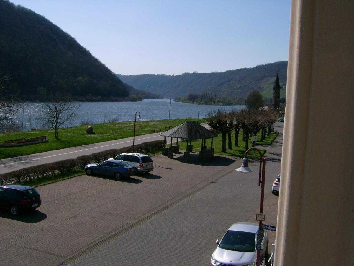 Hatzenport Gasthaus Zur Traube מראה חיצוני תמונה