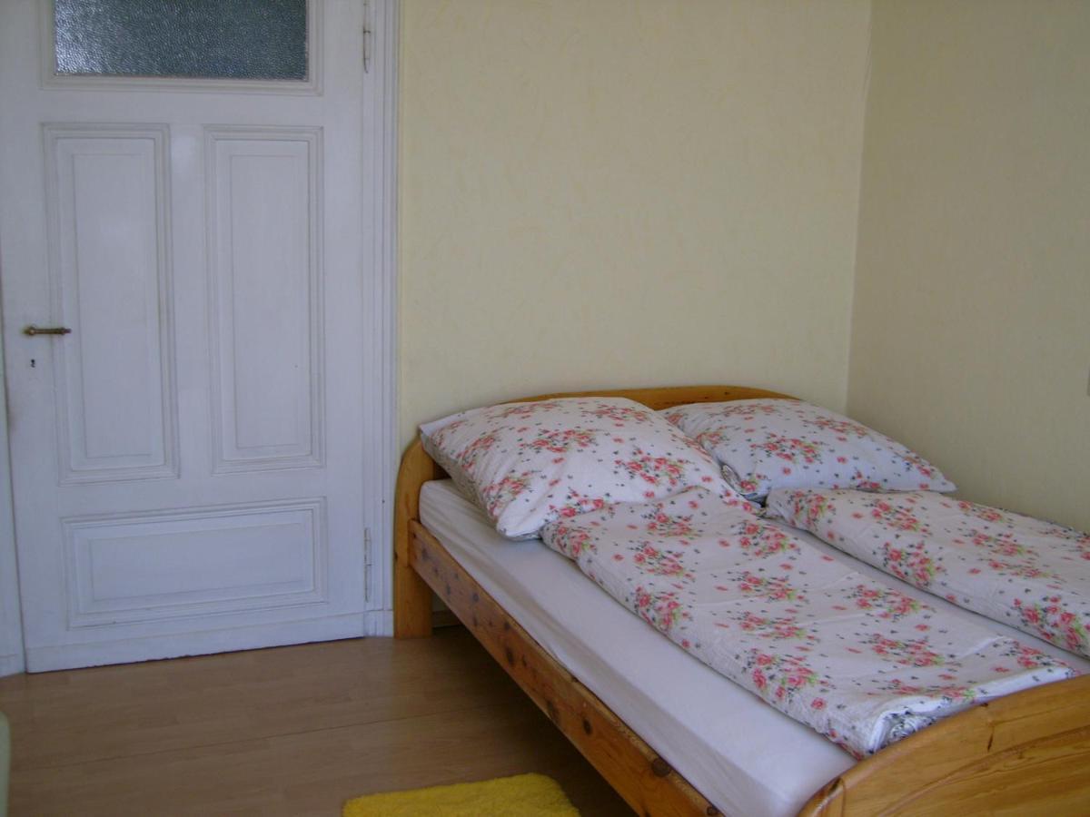 Hatzenport Gasthaus Zur Traube מראה חיצוני תמונה